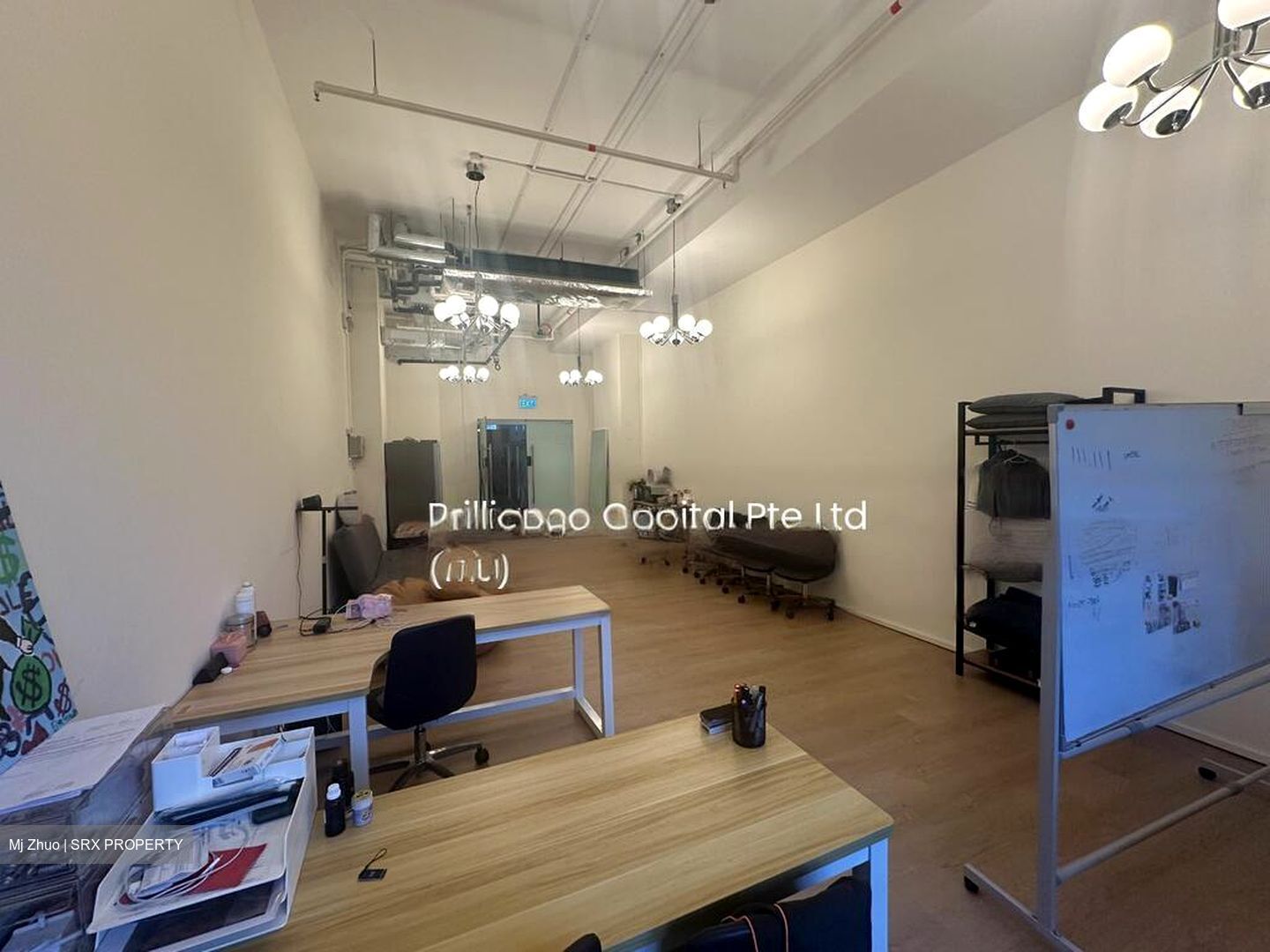 Woods Square (D25), Office #498575361